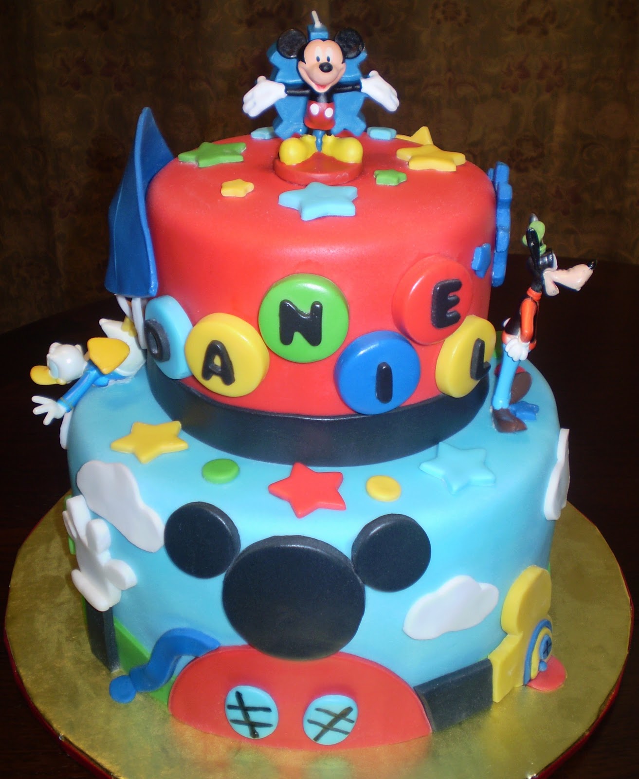 Mickey Mouse Birthday Cake