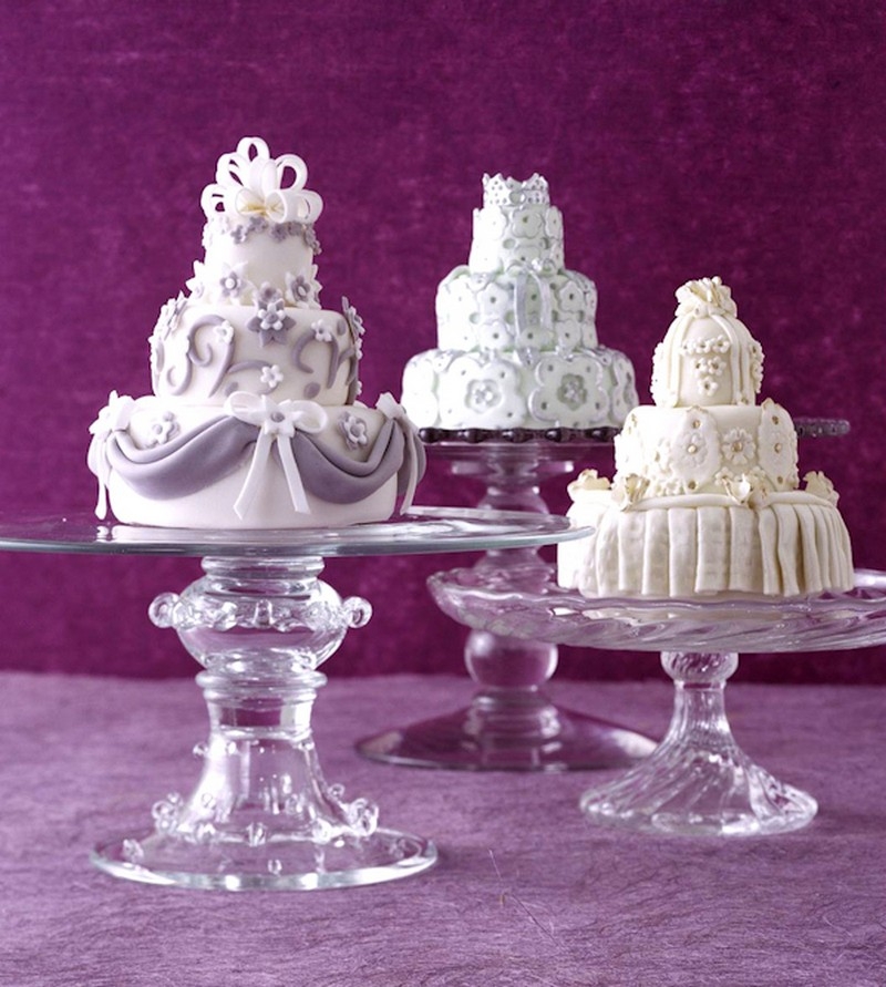 Mini Wedding Cakes