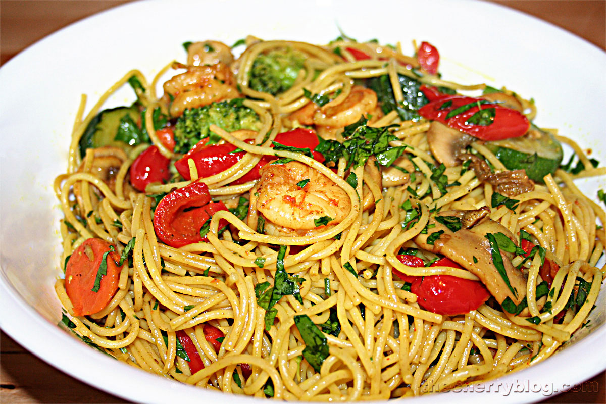 Pasta with Shrimp and Vegetables