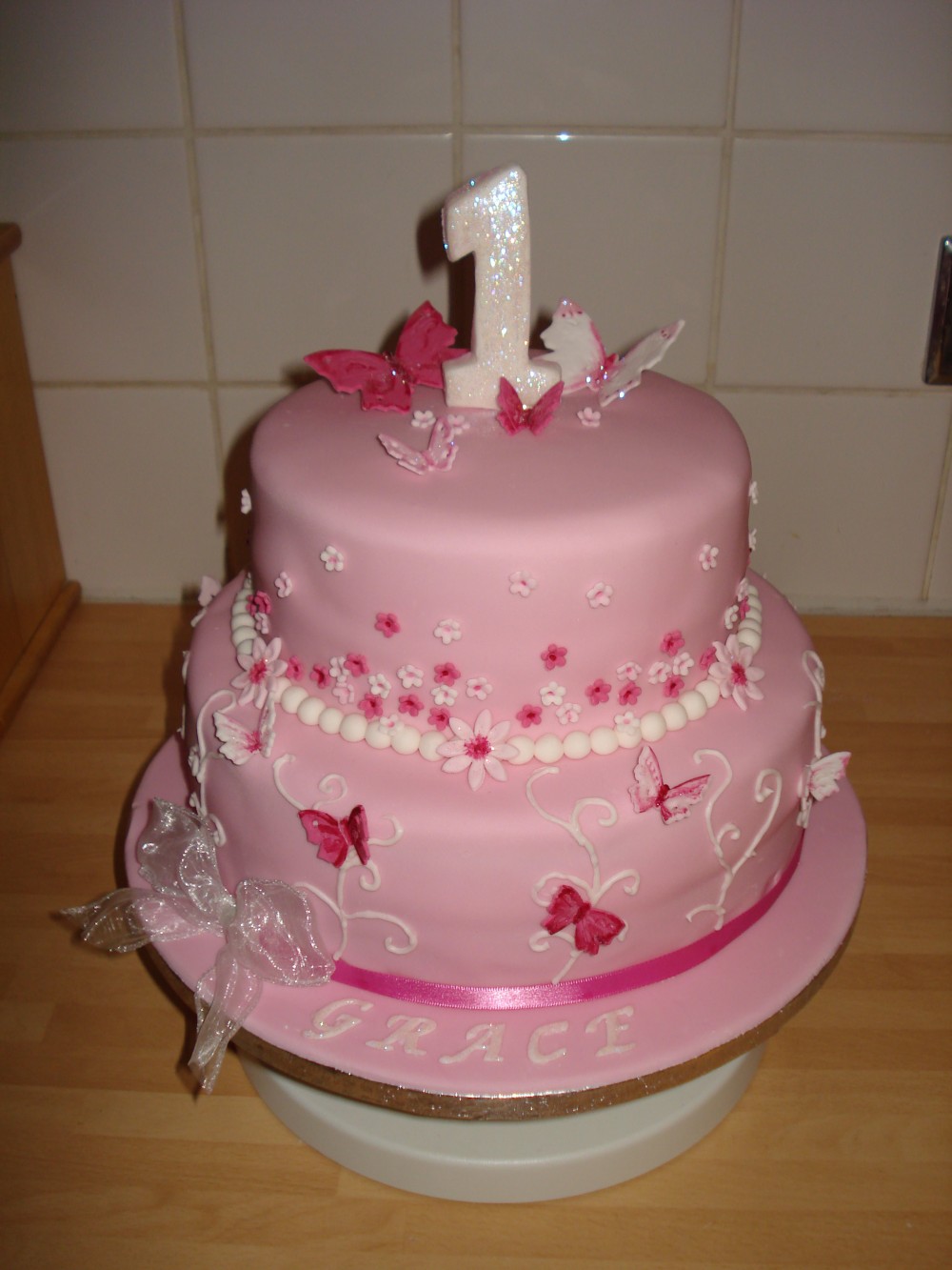 Pretty in Pink 1st Birthday Cake