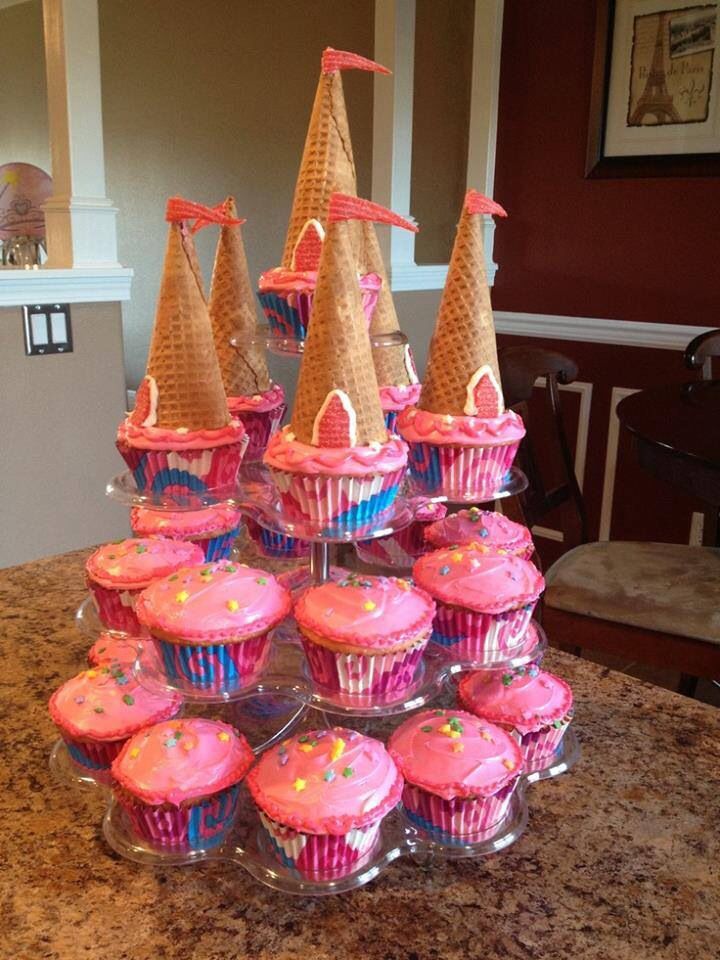 Princess Castle Birthday Cake Cupcakes