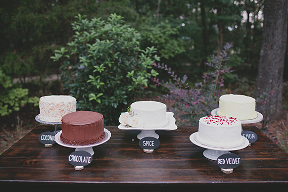 Rustic Country Wedding Cake Table