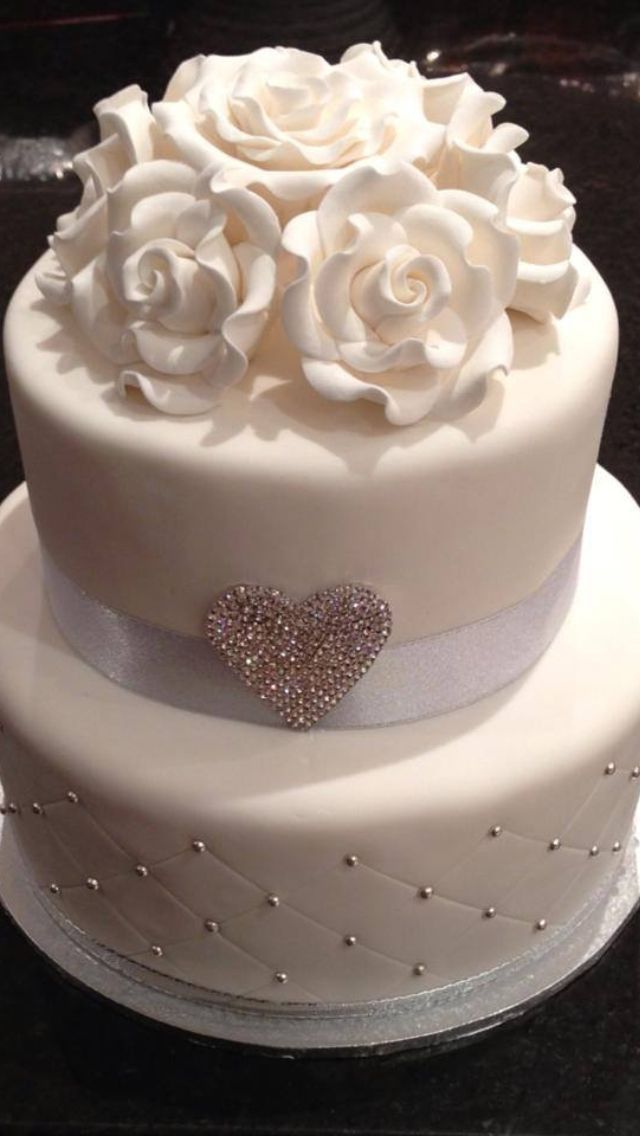 Simple Elegant Wedding Cake