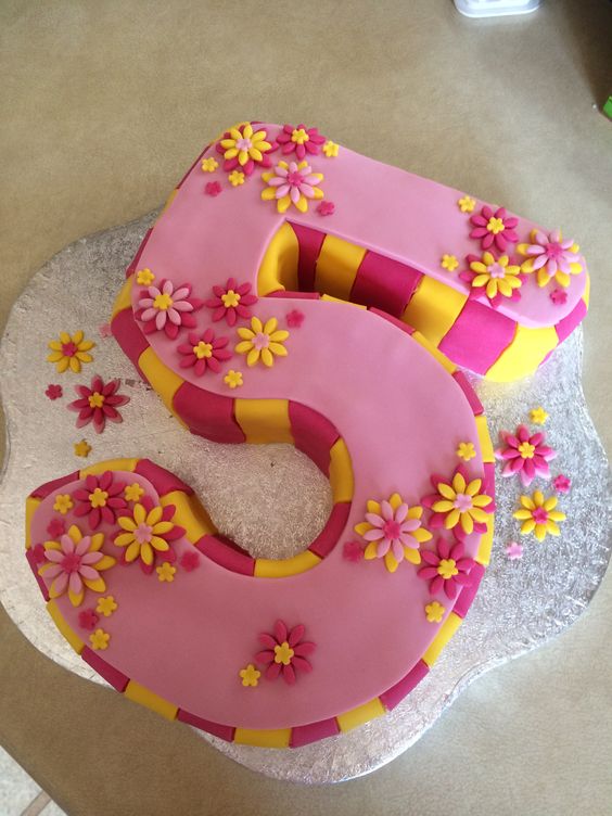 5 Year Old Girl Birthday Cake