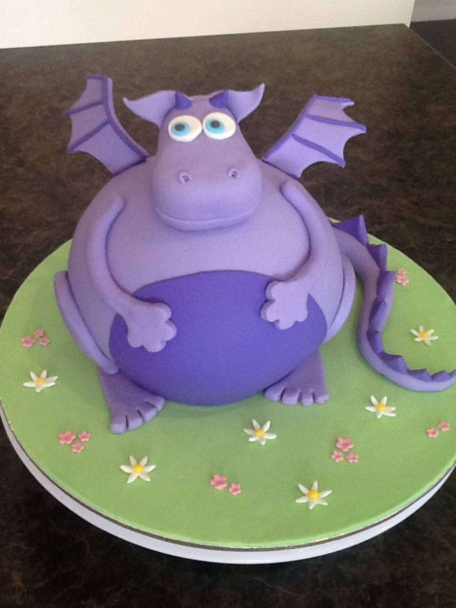 Dragon Cake