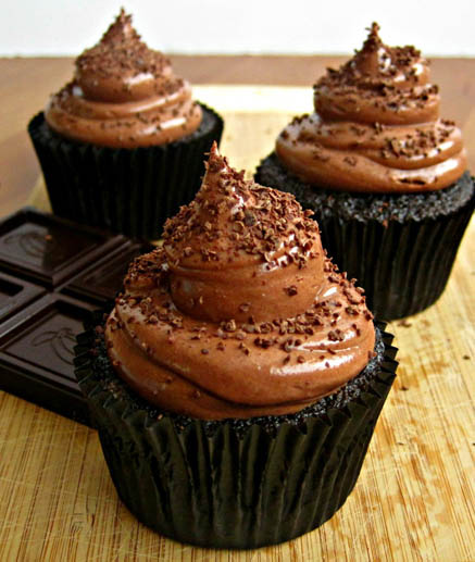 Filled Chocolate Cupcakes with Ganache