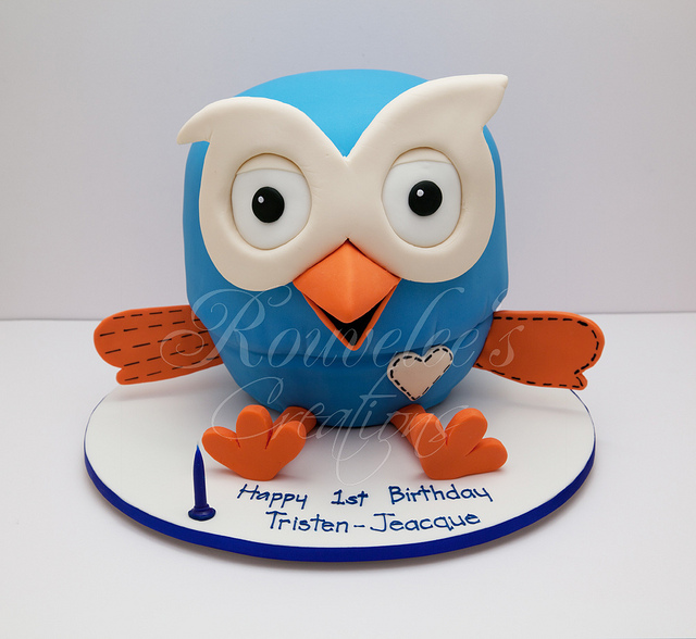 Hoot Owl Birthday Cake