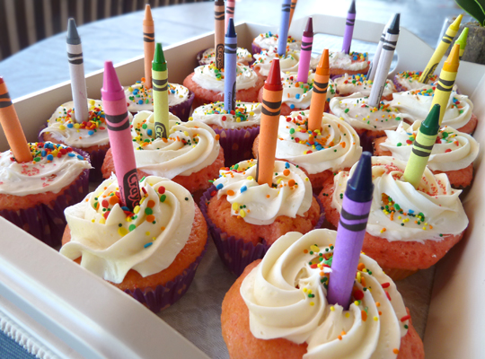 11 Photos of Back To School Birthday Cupcakes