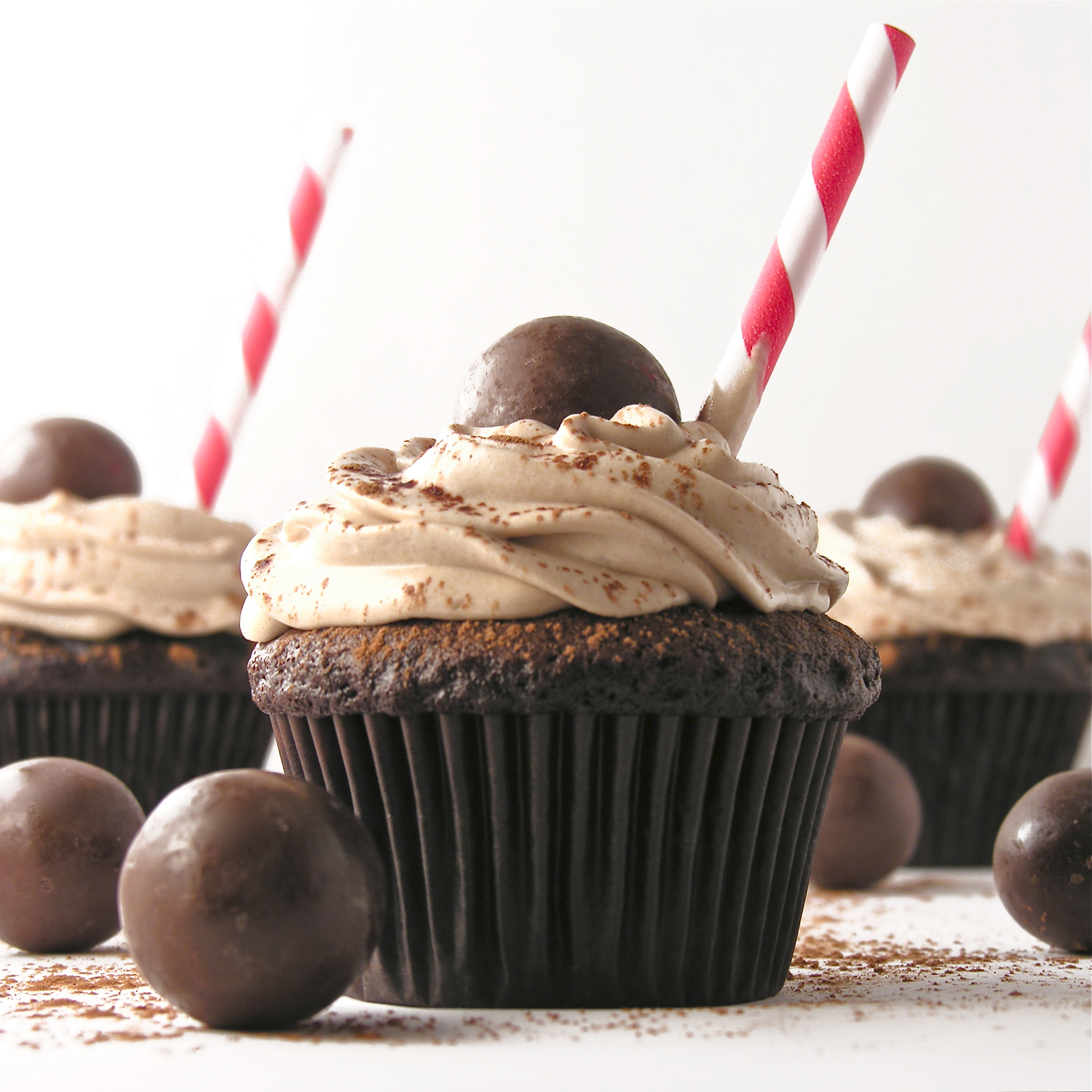 Cupcakes with Malted Milk Balls