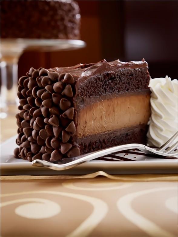 Hershey's Chocolate Bar Cheesecake