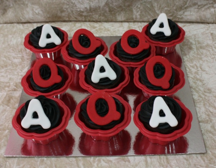 Letter Cupcakes