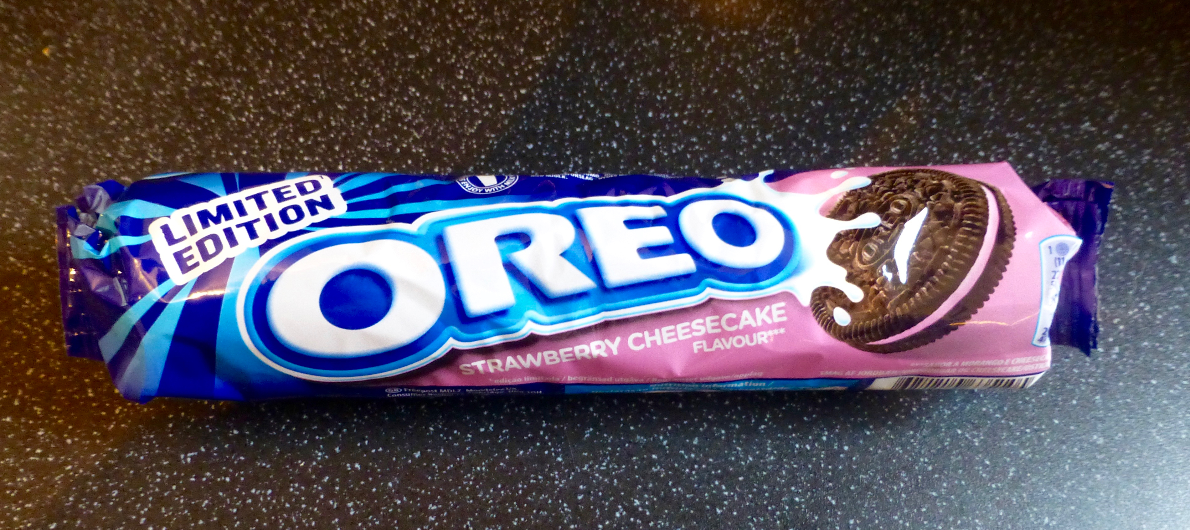 Strawberry Oreos Limited Edition