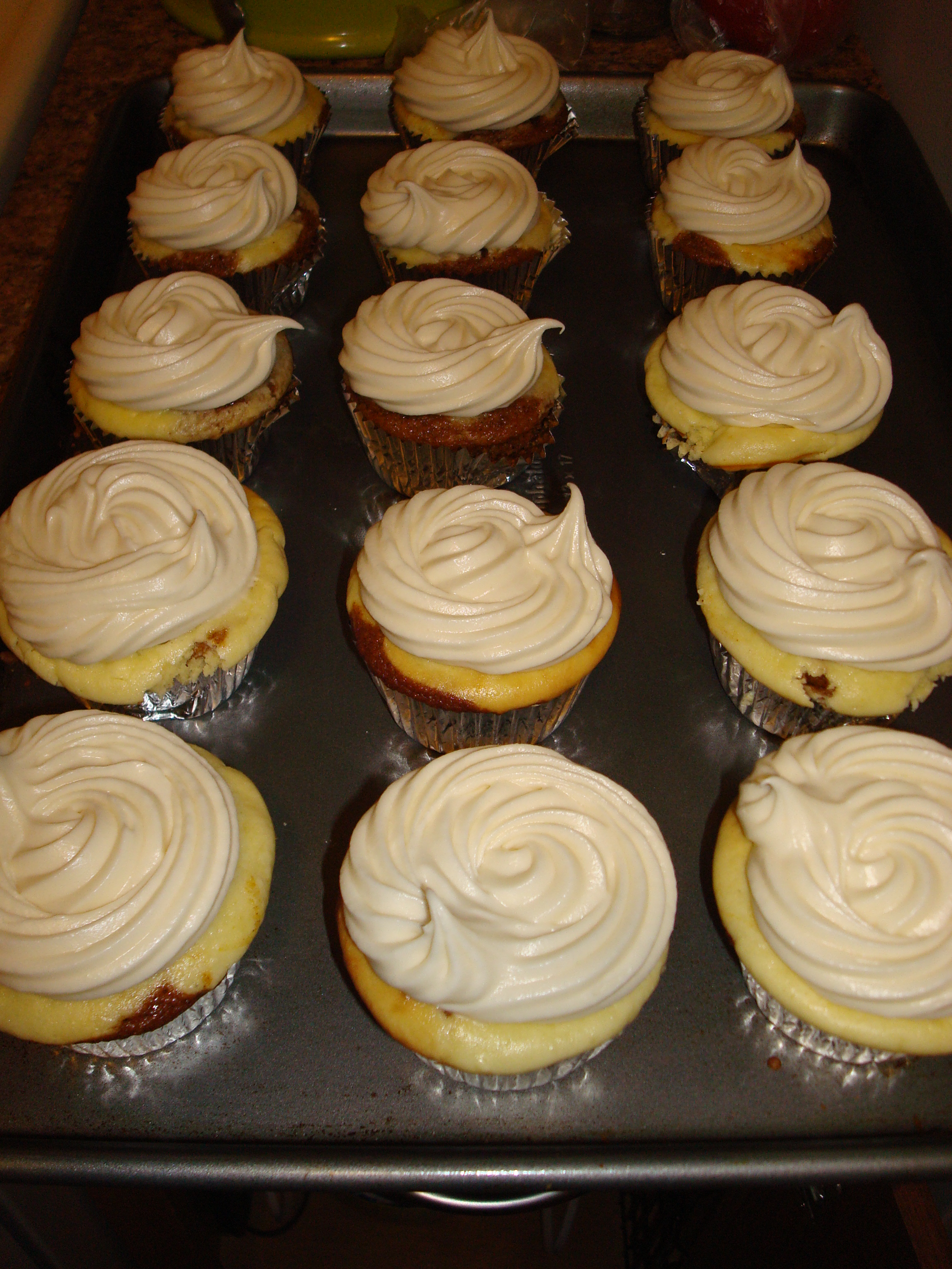 Carrot Cake Cheesecake Cupcakes