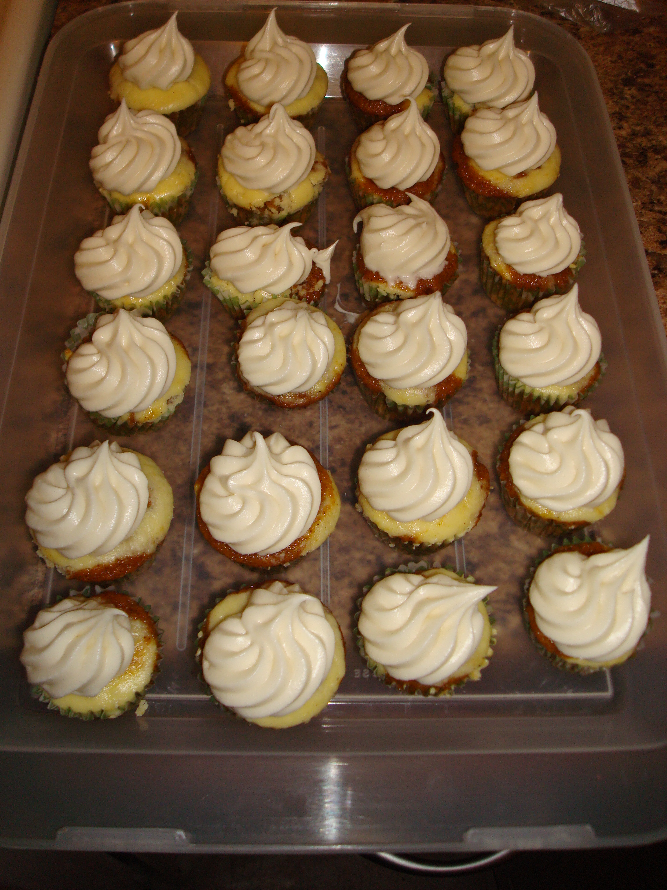 Carrot Cake Cheesecake Cupcakes