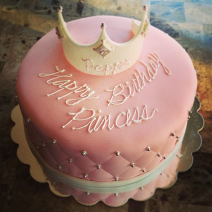 Crown with Pink Fondant Cakes