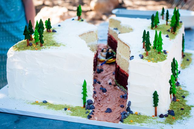 Grand Canyon Wedding Cake