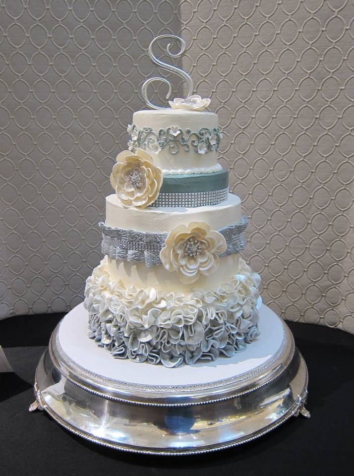 Hy-Vee Bakery Wedding Cakes