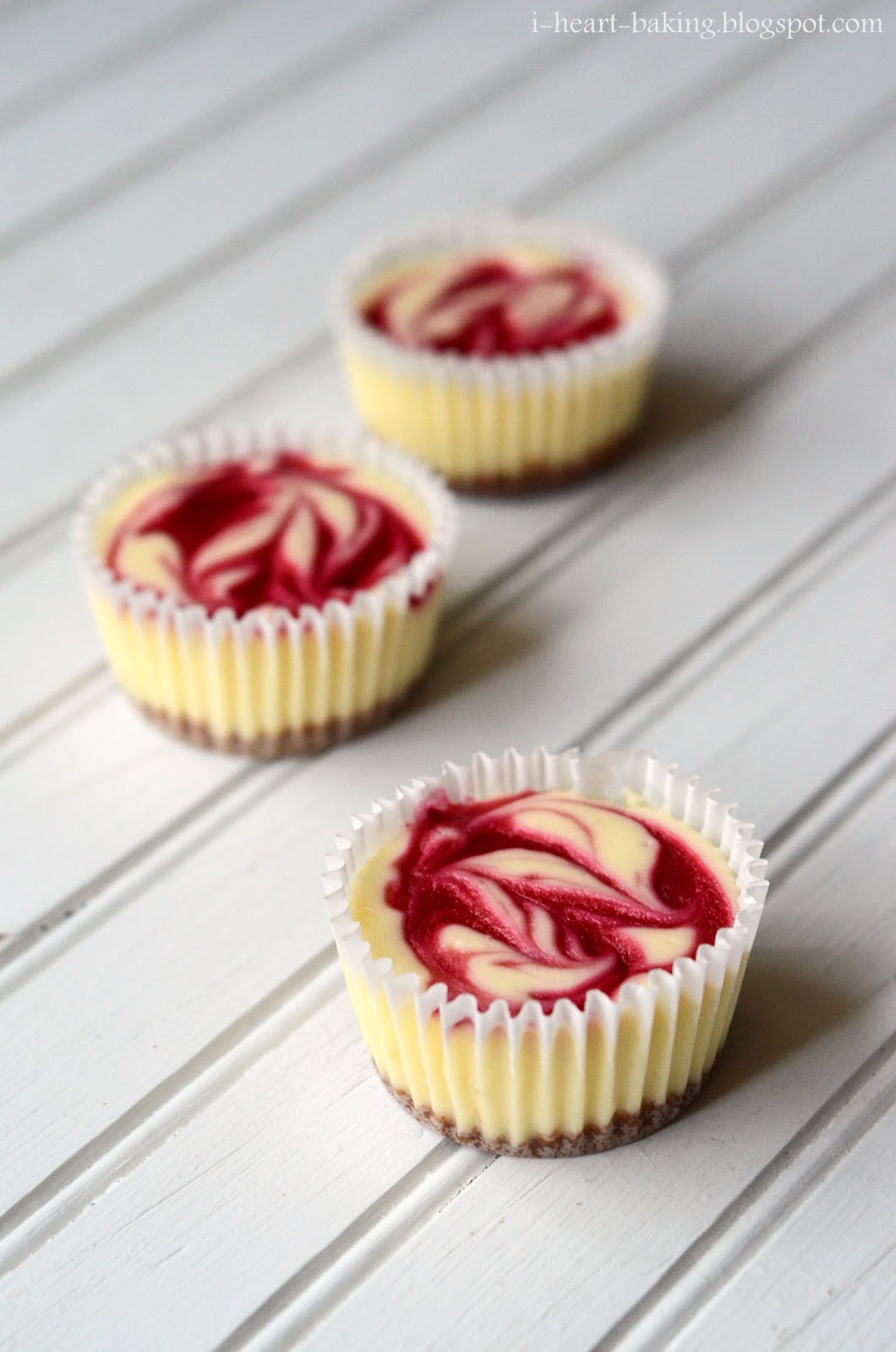 Mini Raspberry Cheesecakes Recipe