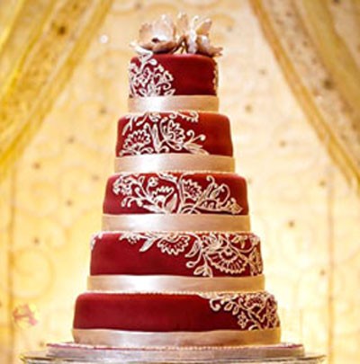 Maroon and Gold Wedding Cake