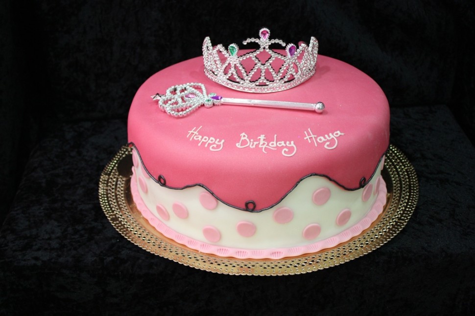 Tiara Birthday Cake