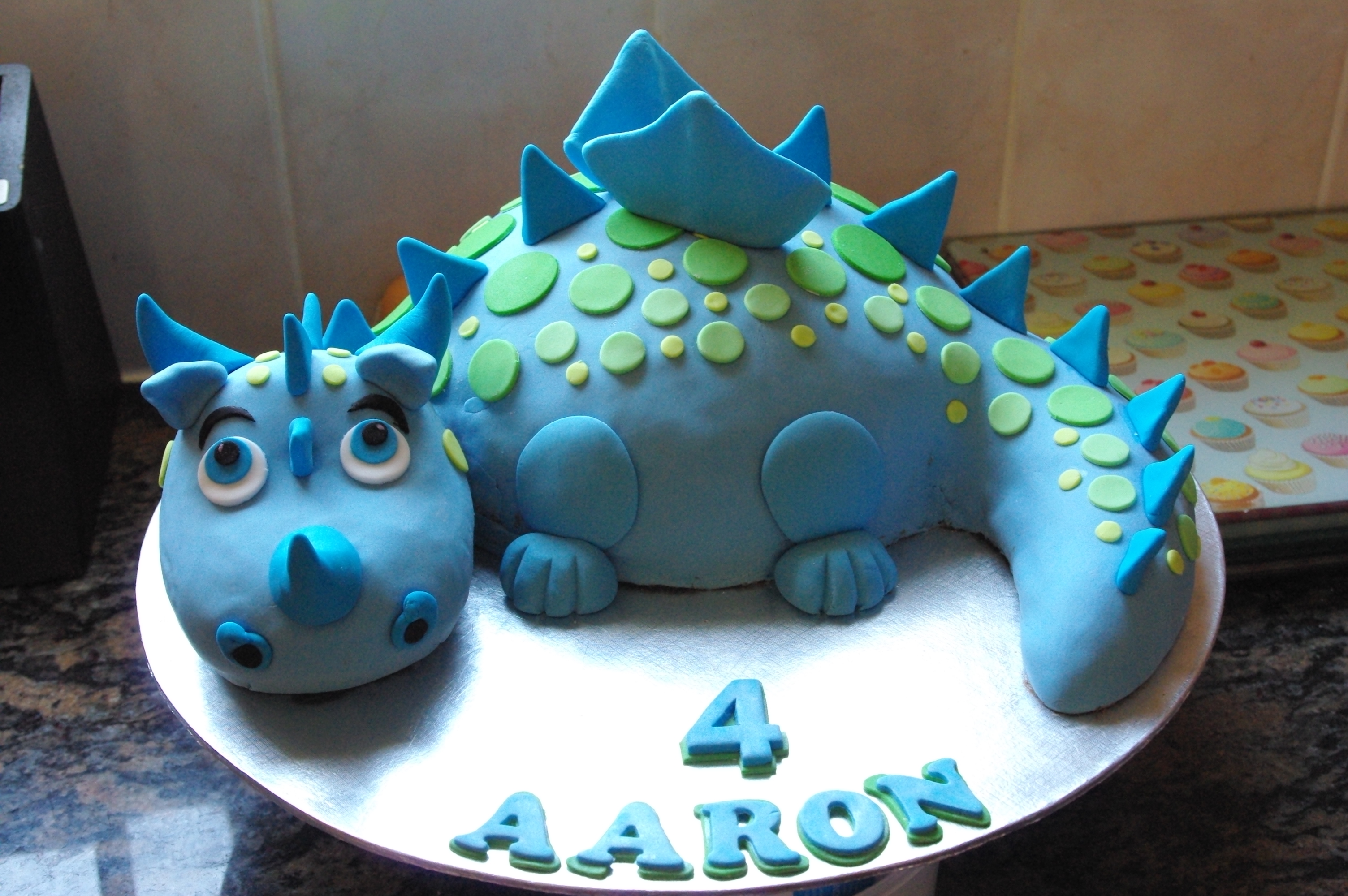 Dragon Cake