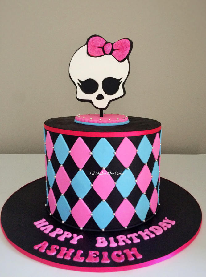 Monster High Cake