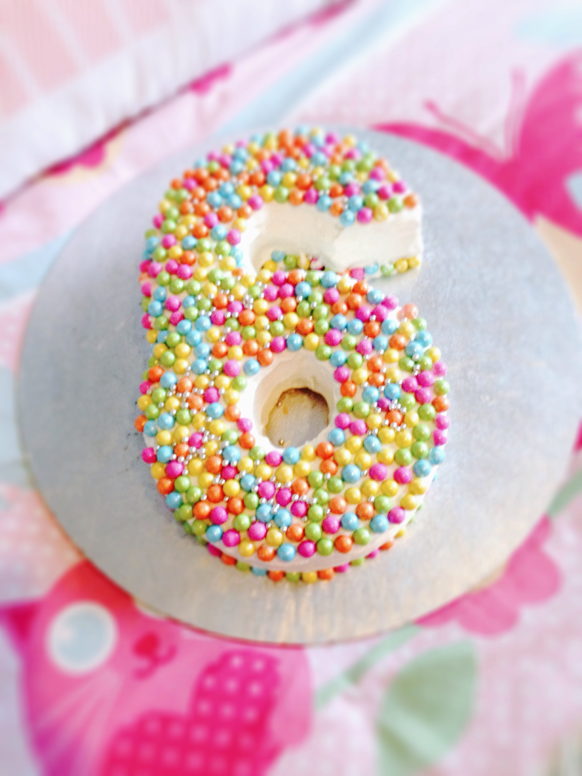 Number 8 Shaped Birthday Cake for Girls