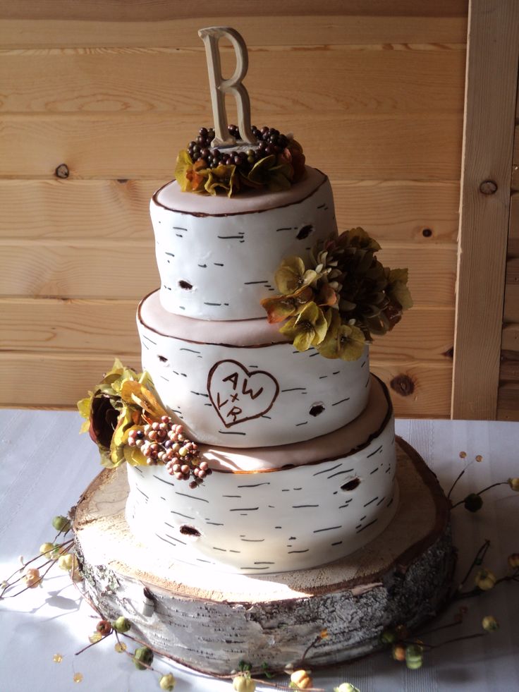 Birch Tree Wedding Cake