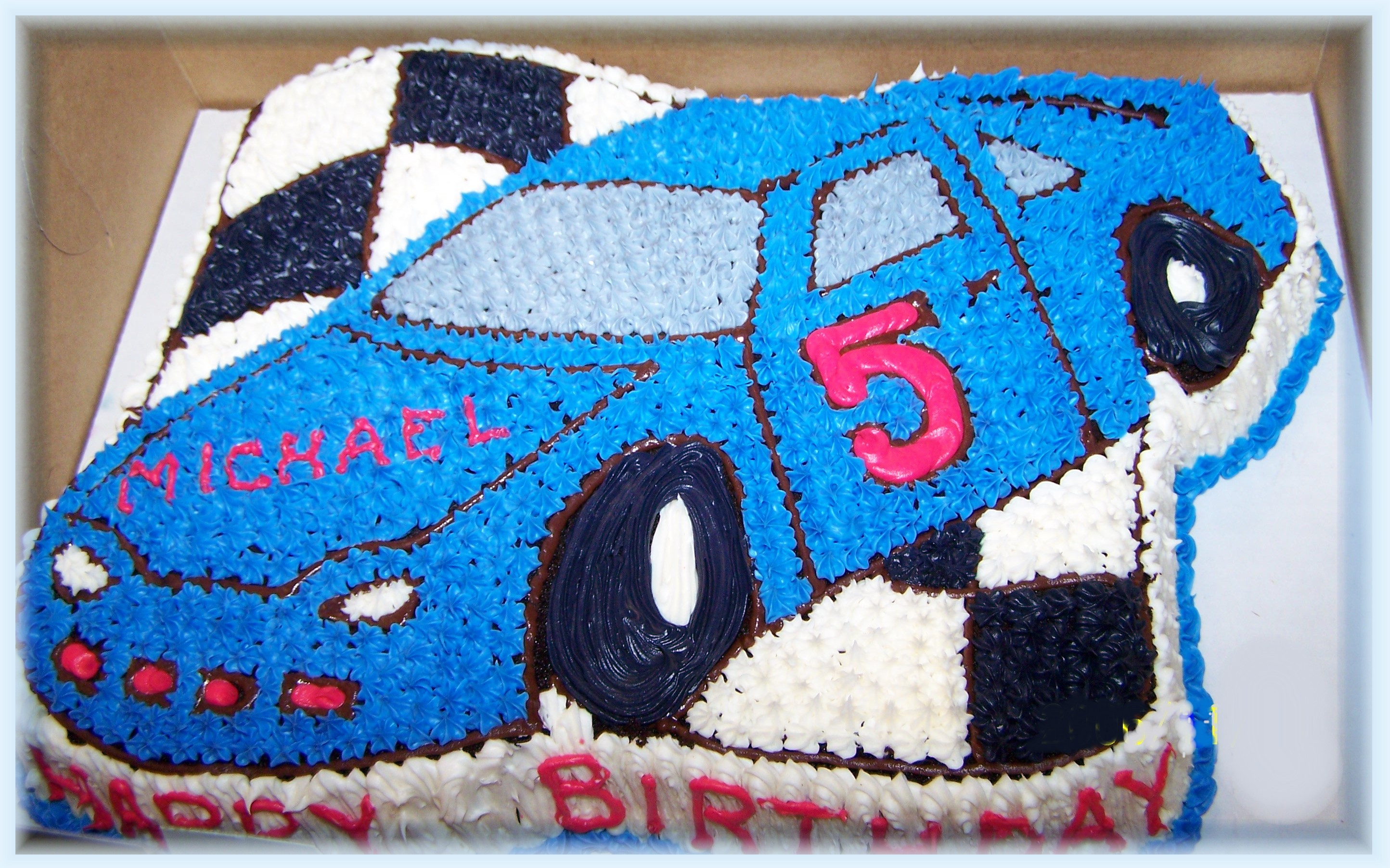 Car Shaped Birthday Cake