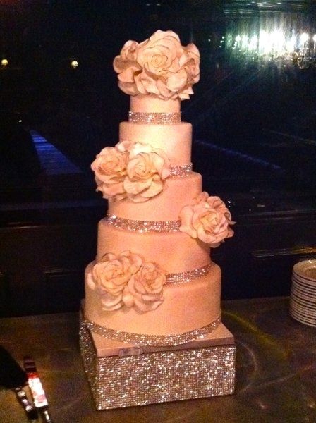 Old Hollywood Glam Wedding Cake