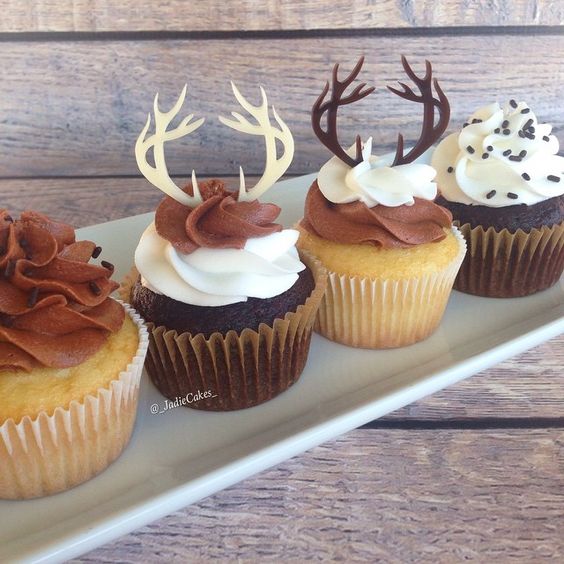 Rustic Baby Shower Deer Cupcake Cake