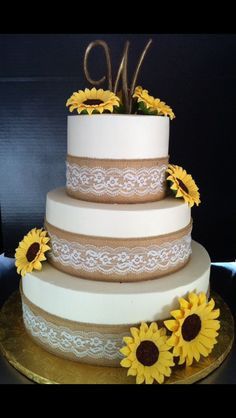 Sunflower Burlap Wedding Cake