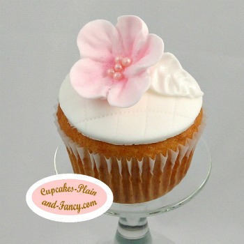 Wedding Cupcake Decorating Ideas