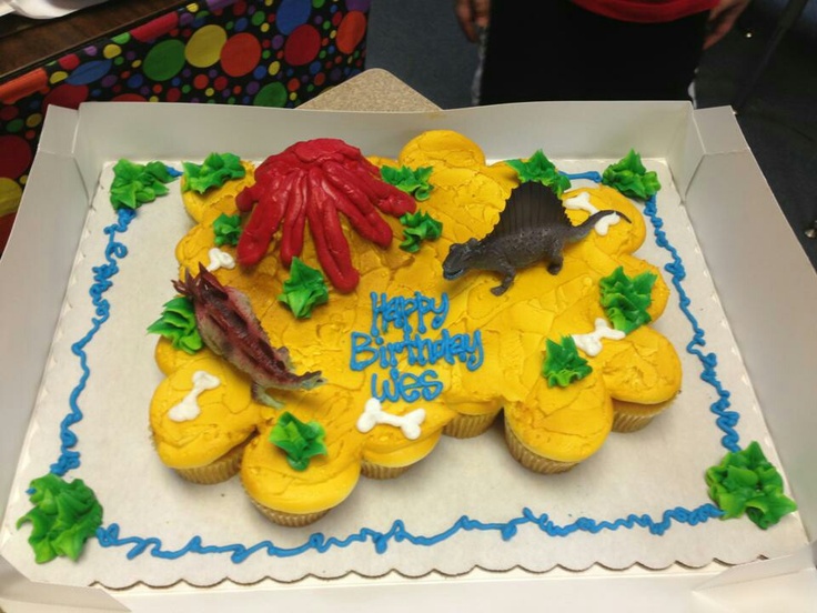 Dinosaur Cupcake Cake