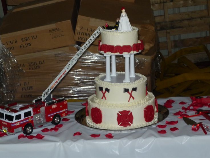 7 Photos of Firefighter Wedding Cakes