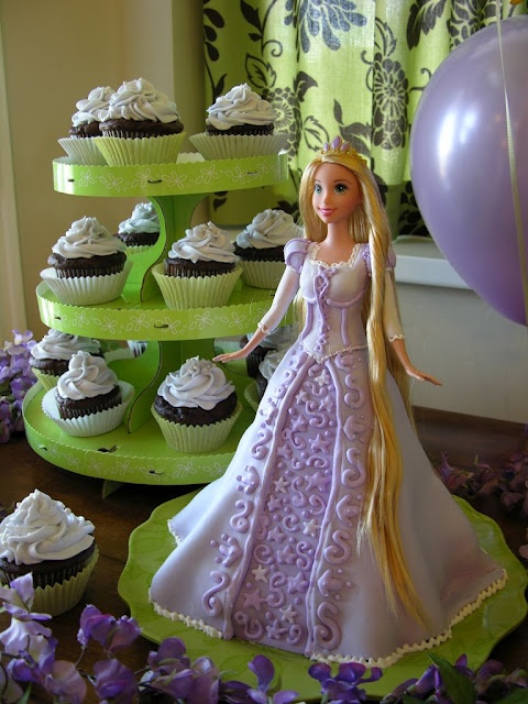 Rapunzel Doll Cake