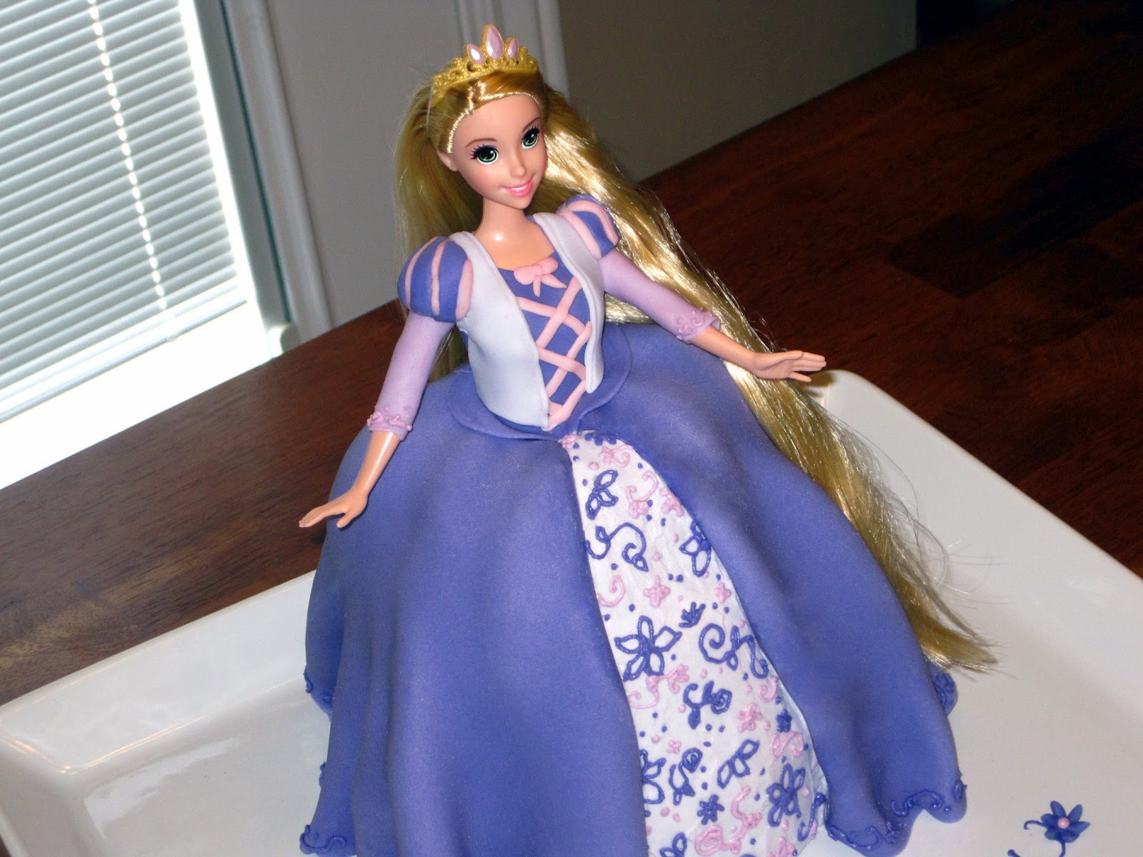 Rapunzel Doll Cake