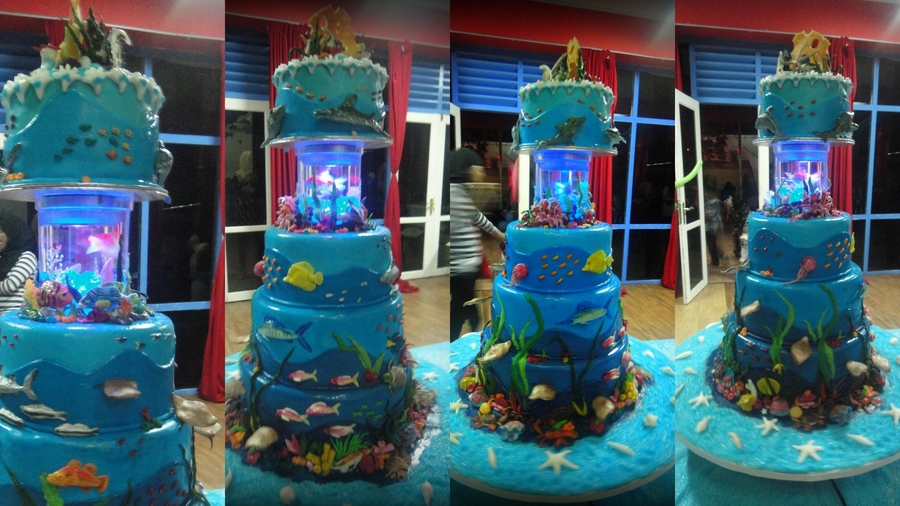 Under the Sea Theme Wedding Cake