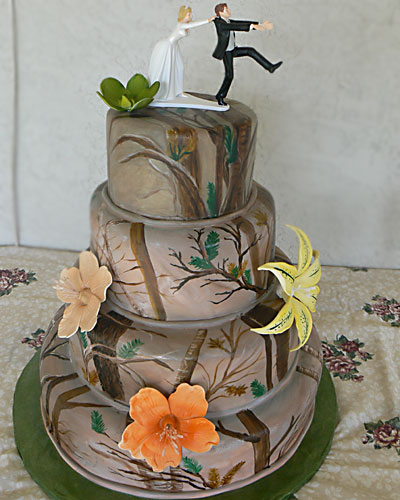 Camouflage Camo Wedding Cake