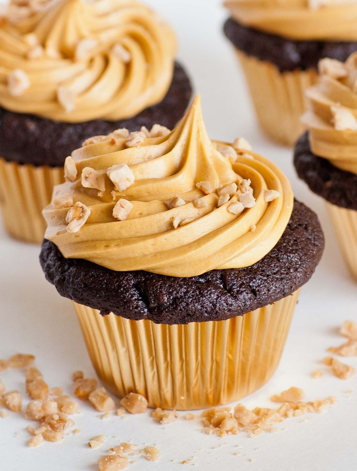 Chocolate and Caramel Cupcakes