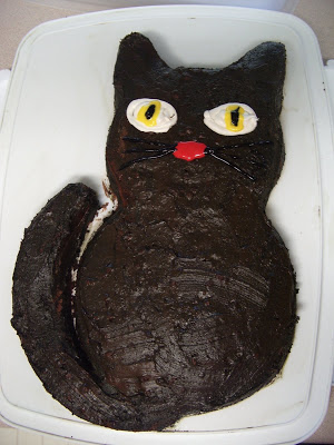 Halloween Black Cat Cake