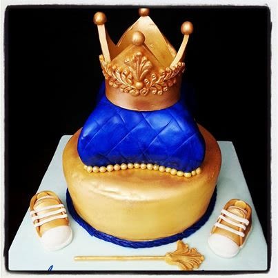 Royalty Baby Shower Cakes