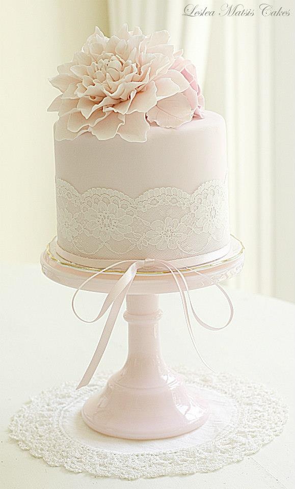 Heart Flower Lace Wedding Cake