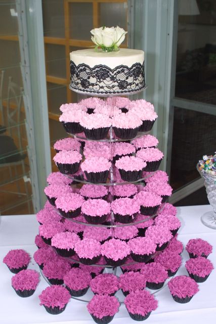 Idea Wedding Cupcake Tower