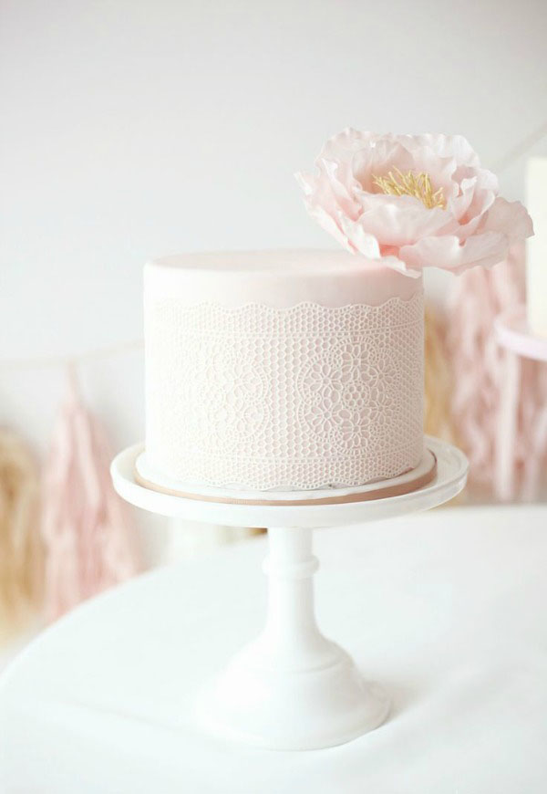 Simple Single Layer Wedding Cakes