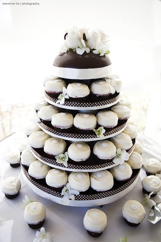 Sprinkles Cupcakes Wedding Cake