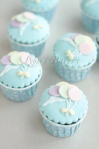 Baby Shower Cupcake Cake