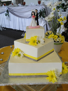 Square Wedding Cake