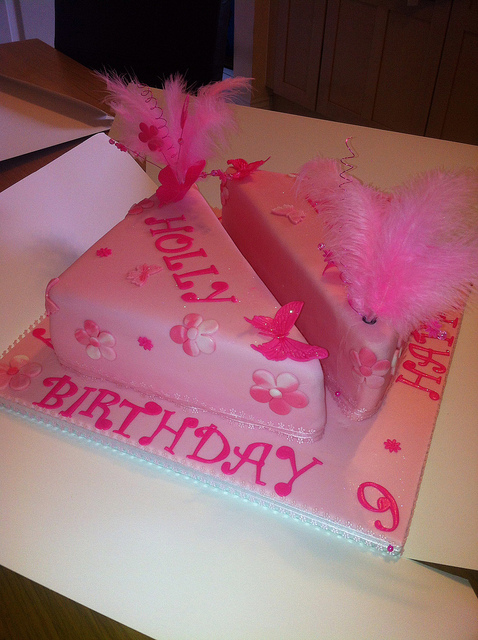 Twin Girl Birthday Cakes