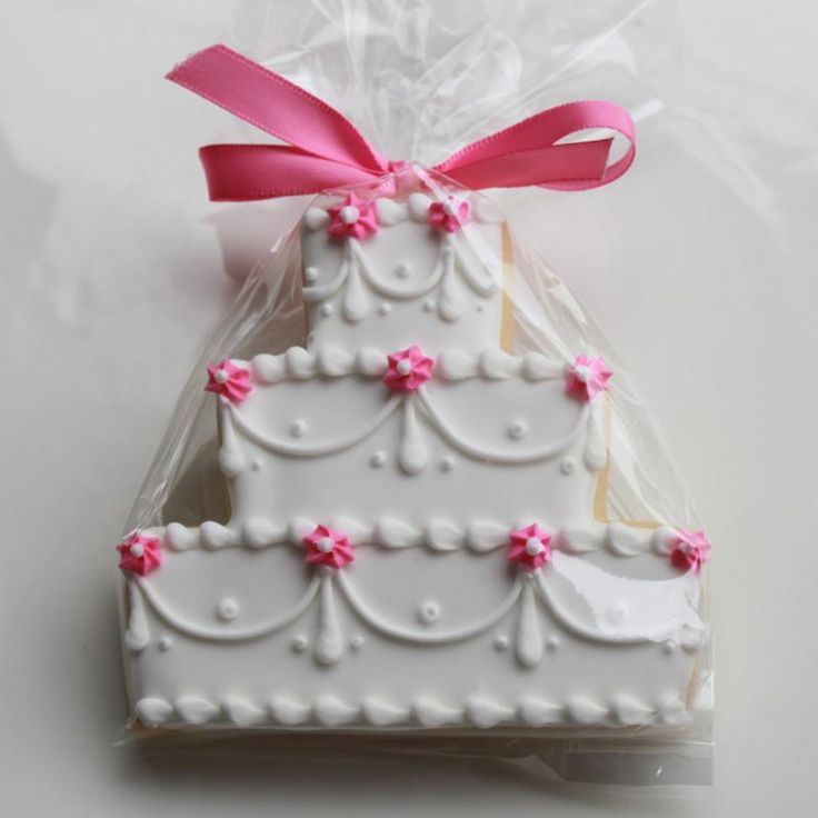 Wedding Cake Cookie Favors